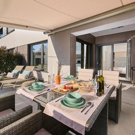 פורץ Brand New 1 Bedroom Apartment With Backyard Near The Beach! מראה חיצוני תמונה