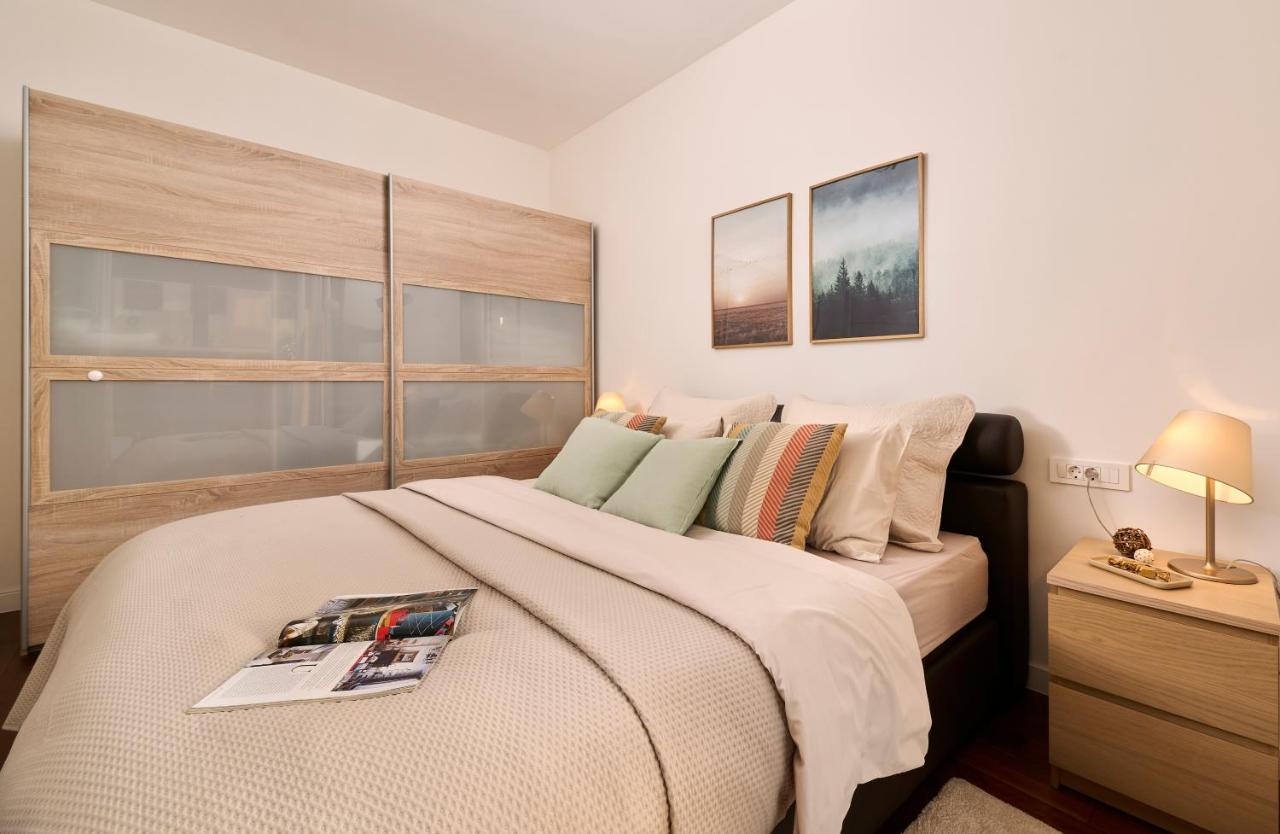 פורץ Brand New 1 Bedroom Apartment With Backyard Near The Beach! מראה חיצוני תמונה